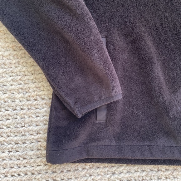 FILA Faux Fur Jacket - Picture 2 of 9